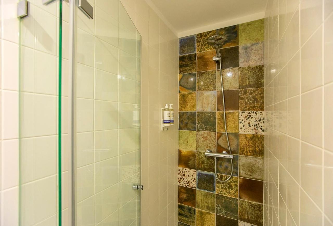 Charming In Historic Downtown Apartamento Porto